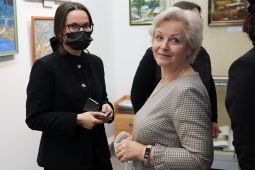 ����  13